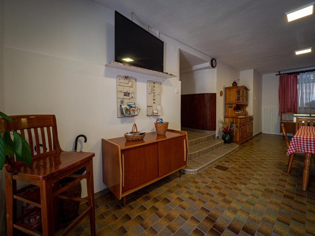 Kiara rooms Jesenice Habitación foto
